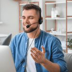 O suporte técnico é um serviço essencial que visa solucionar problemas relacionados ao funcionamento de dispositivos, softwares e redes.